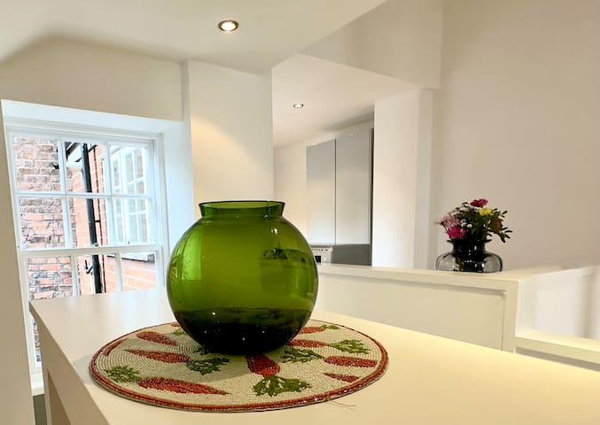 The Quirky Quarter- 2Bedrooms Apartment3