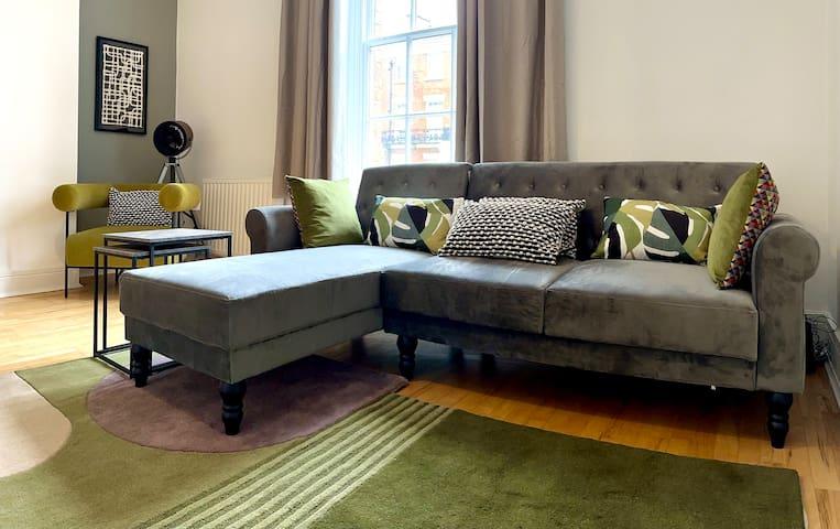 The Quirky Quarter- 2Bedrooms Apartment4