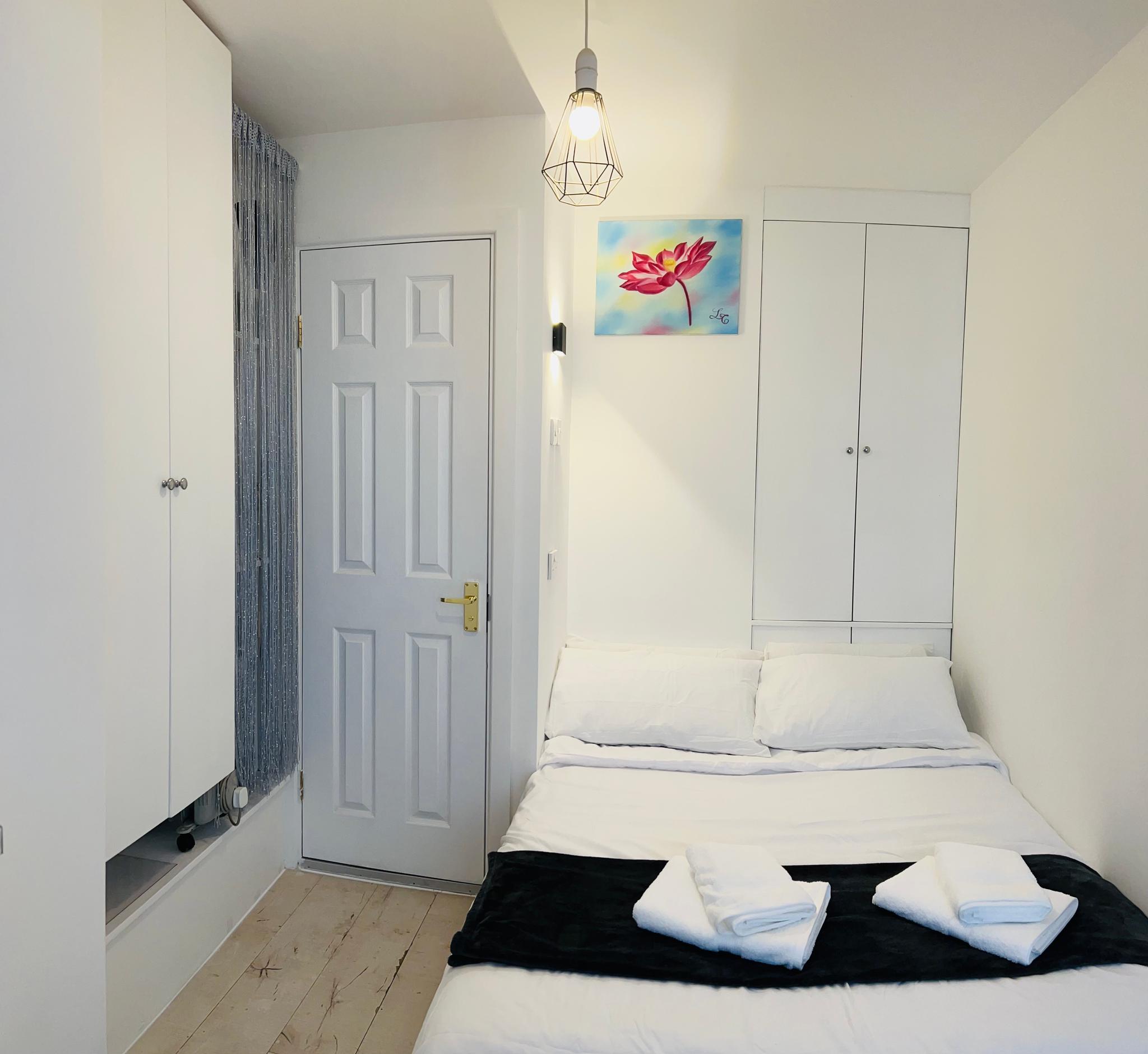 CENTRAL HAVEN - Minutes to Beach, City Centre & Station2