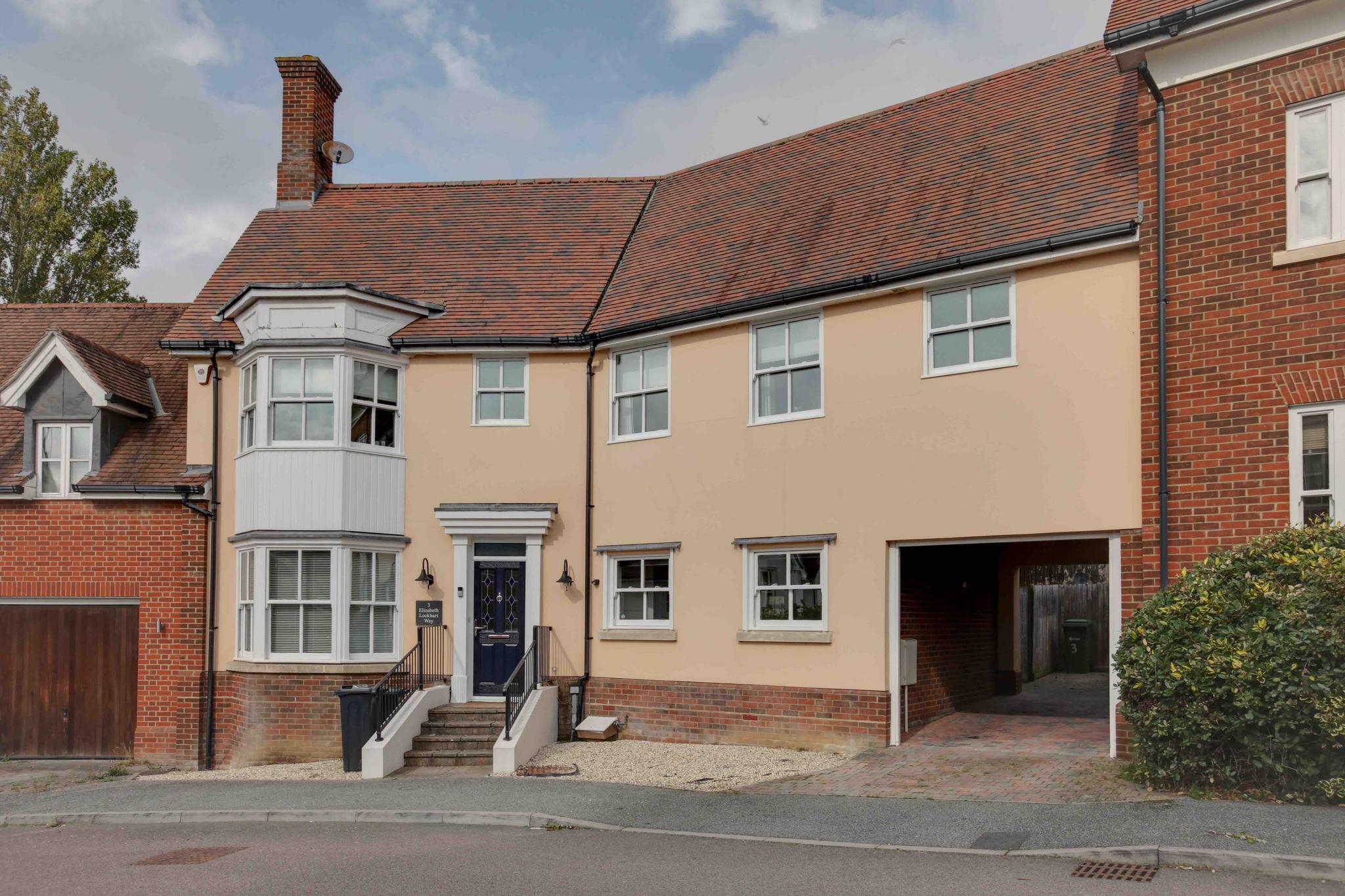 Elizabeth III Townhouse