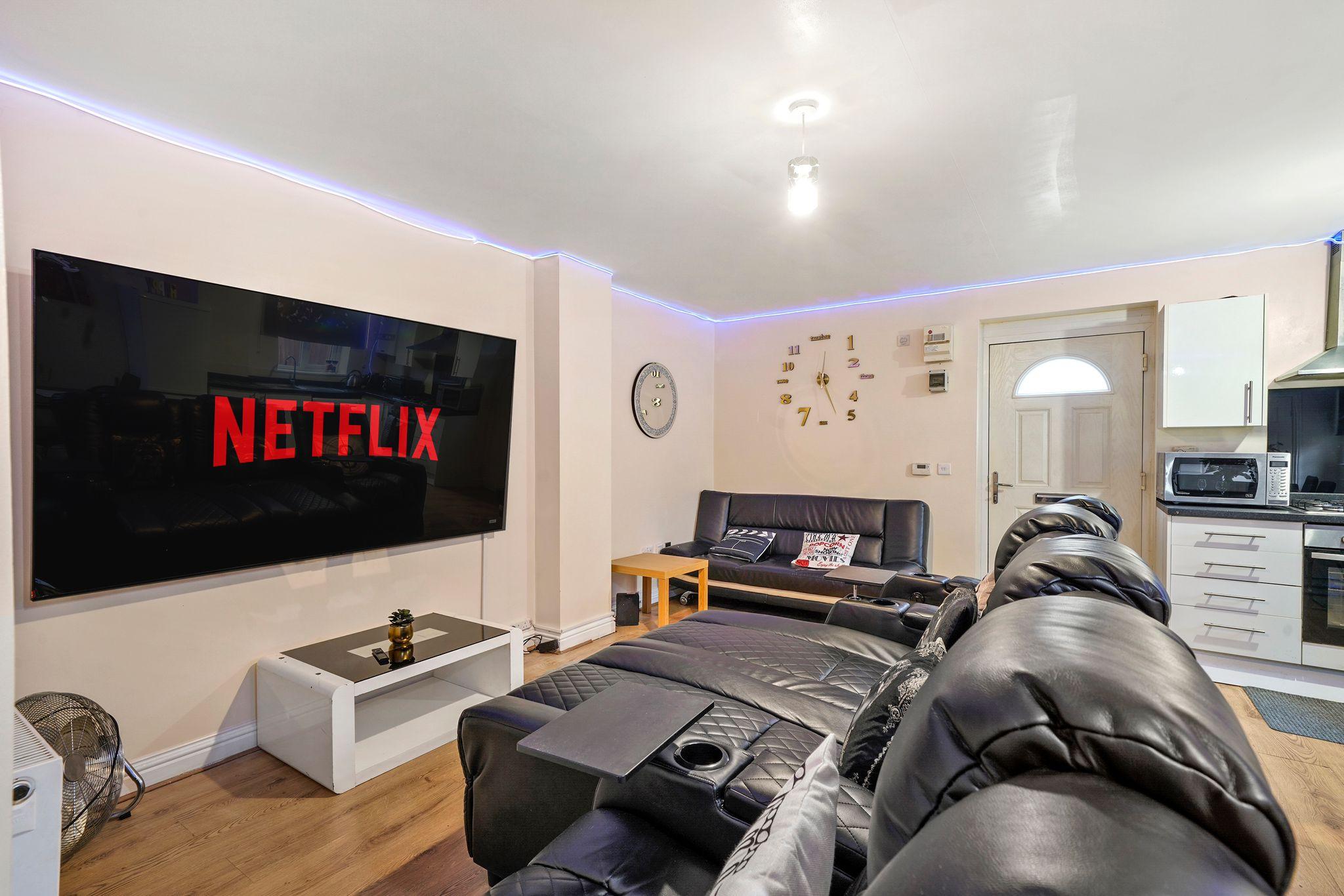 New Luxury one bedroom apartments