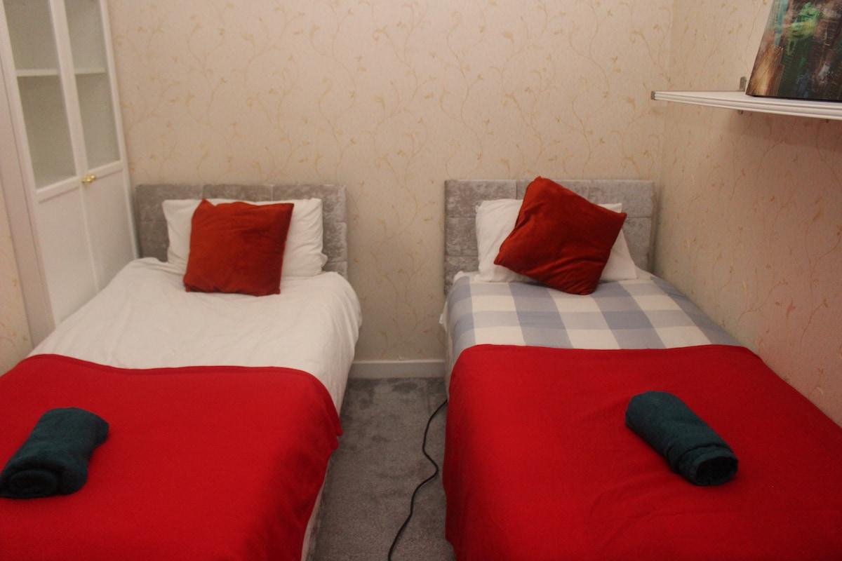 mater dei 
suite near royal Liverpool hospital1