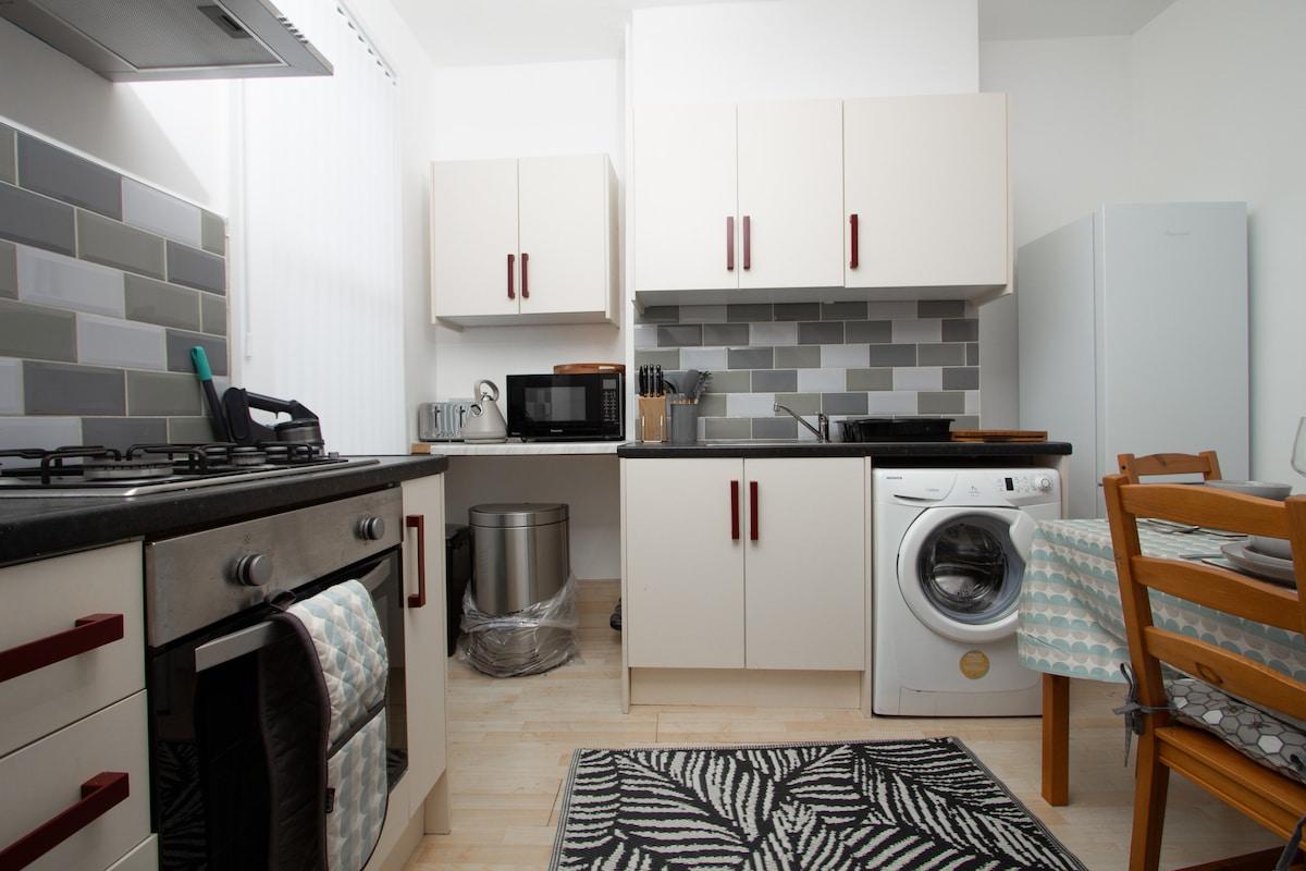 Cosy Studio Near Goodison & Anfield, Liverpool3
