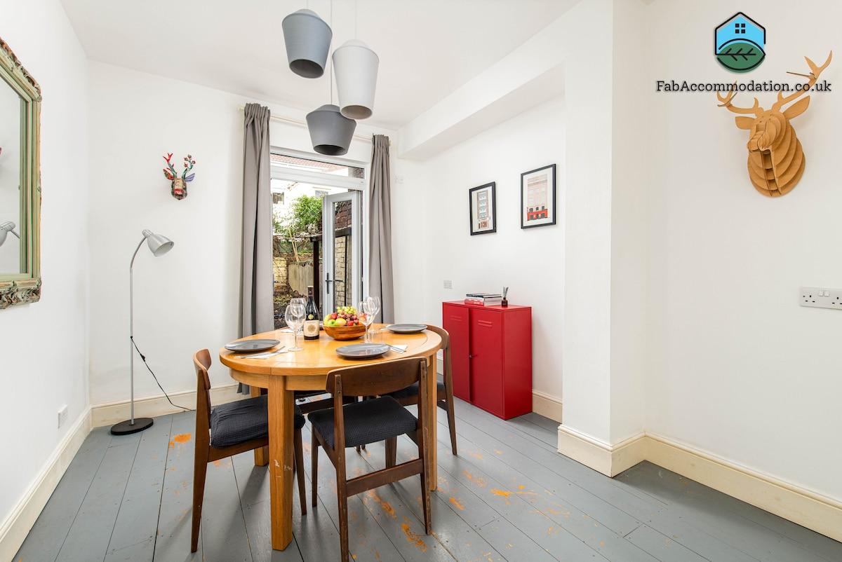 Business & Leisure Stays-2 Bed House-Free Parking3