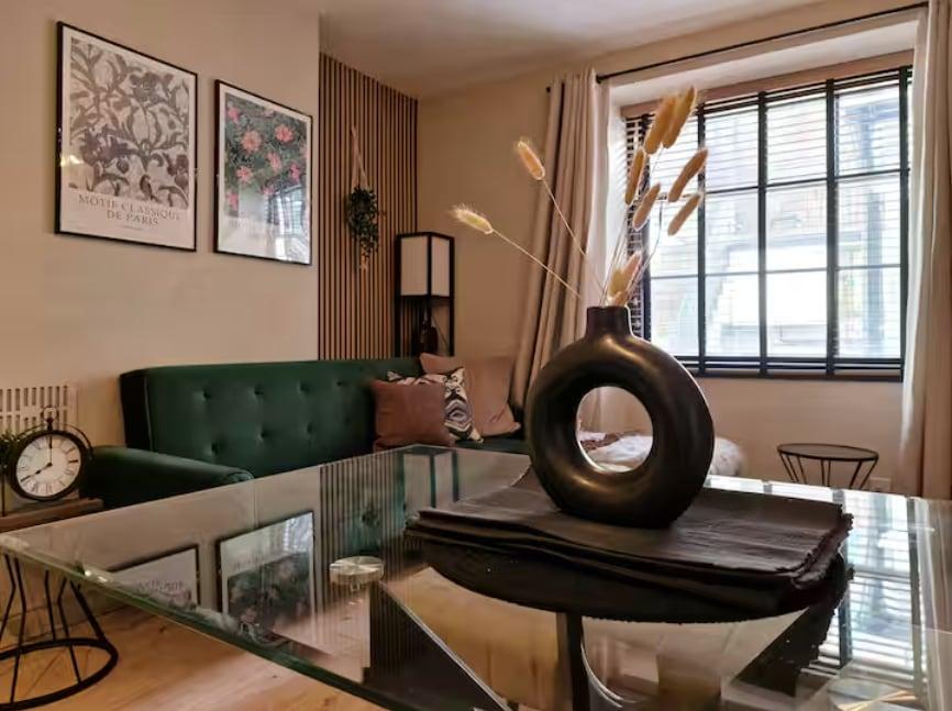 Stylish & Cosy-2Bed-Basement-Clifton Central Flat6