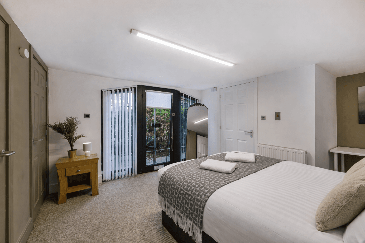 Ward St Residence2