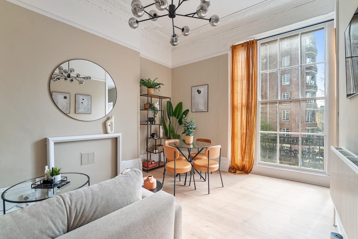 Bright & Stylish-1Bed Flat-Central Clifton-Balcony3