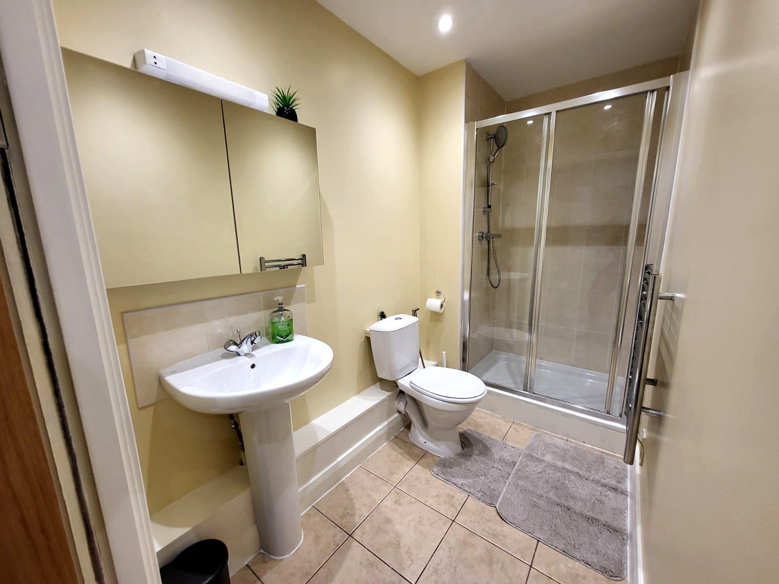 Inclusive 1BR Central Abode w Parking and Balcony5