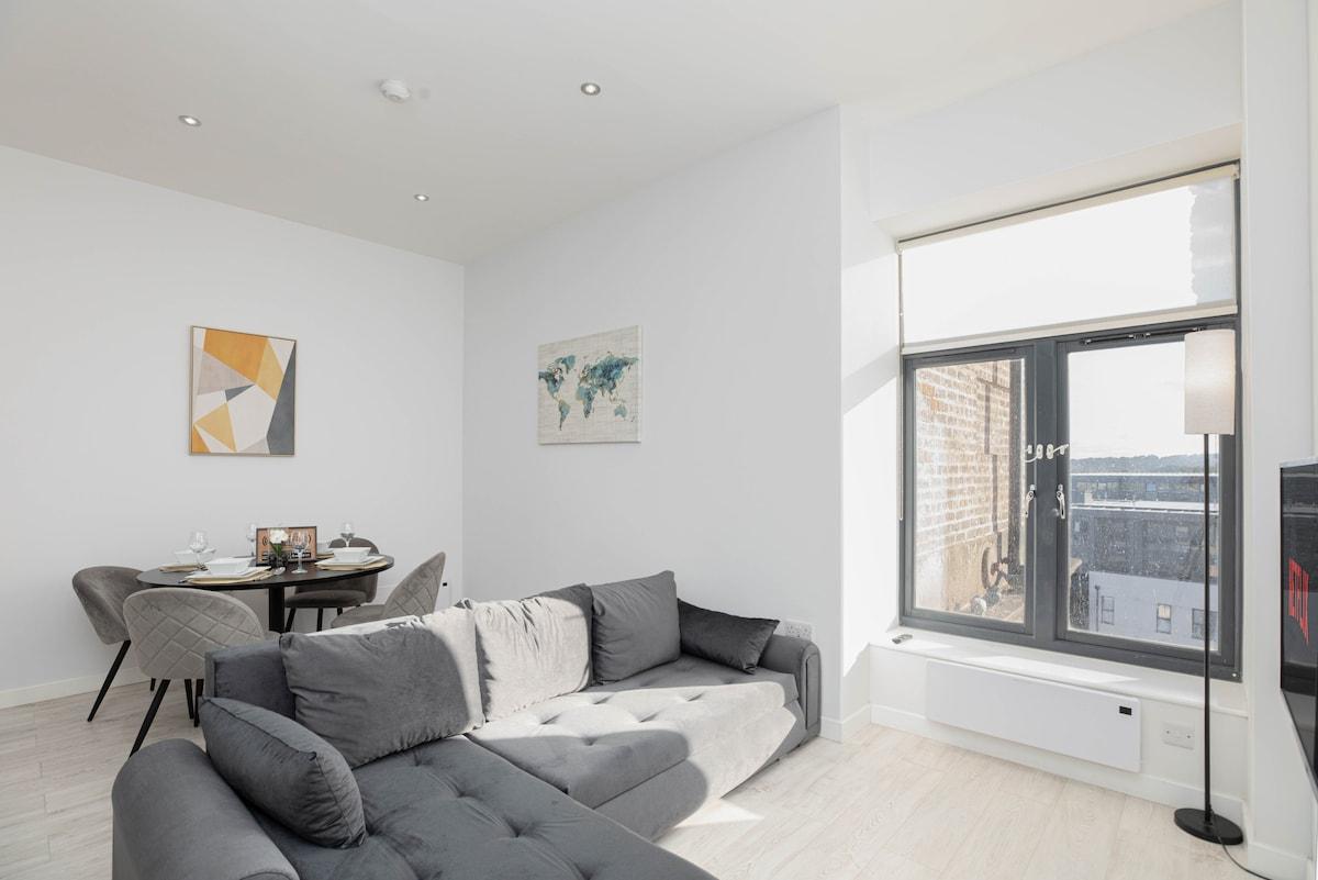 Modern 2 Bed Apt by Royal Armouries | Sleeps 61