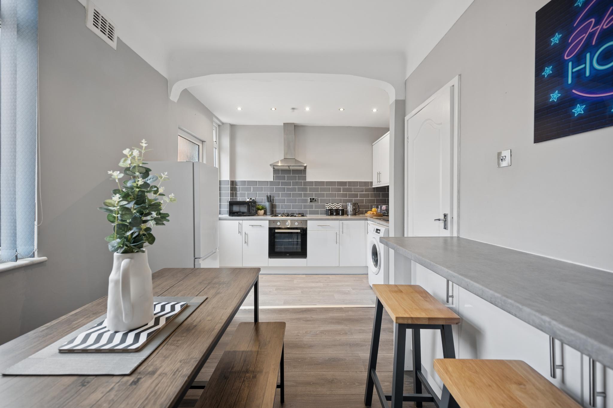 Macfarren House | Family & Contractor Friendly2