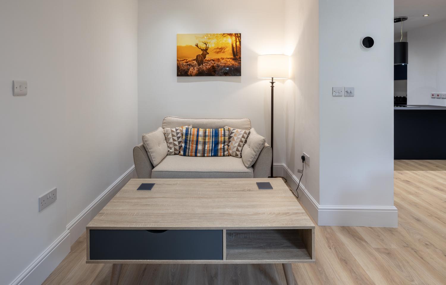 Kinsale House by Cliftonvalley Apartments3