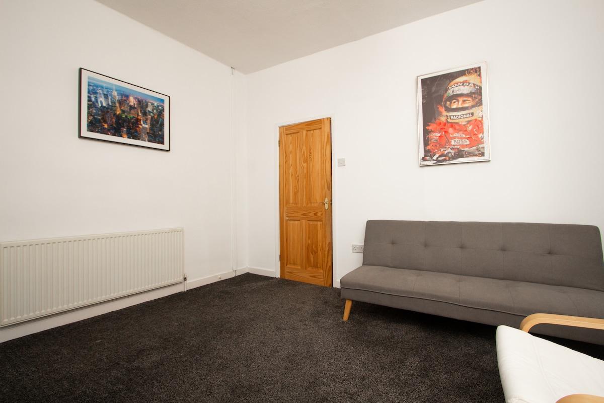 Cosy 2BR Flat Near Anfield & Goodison, Liverpool5