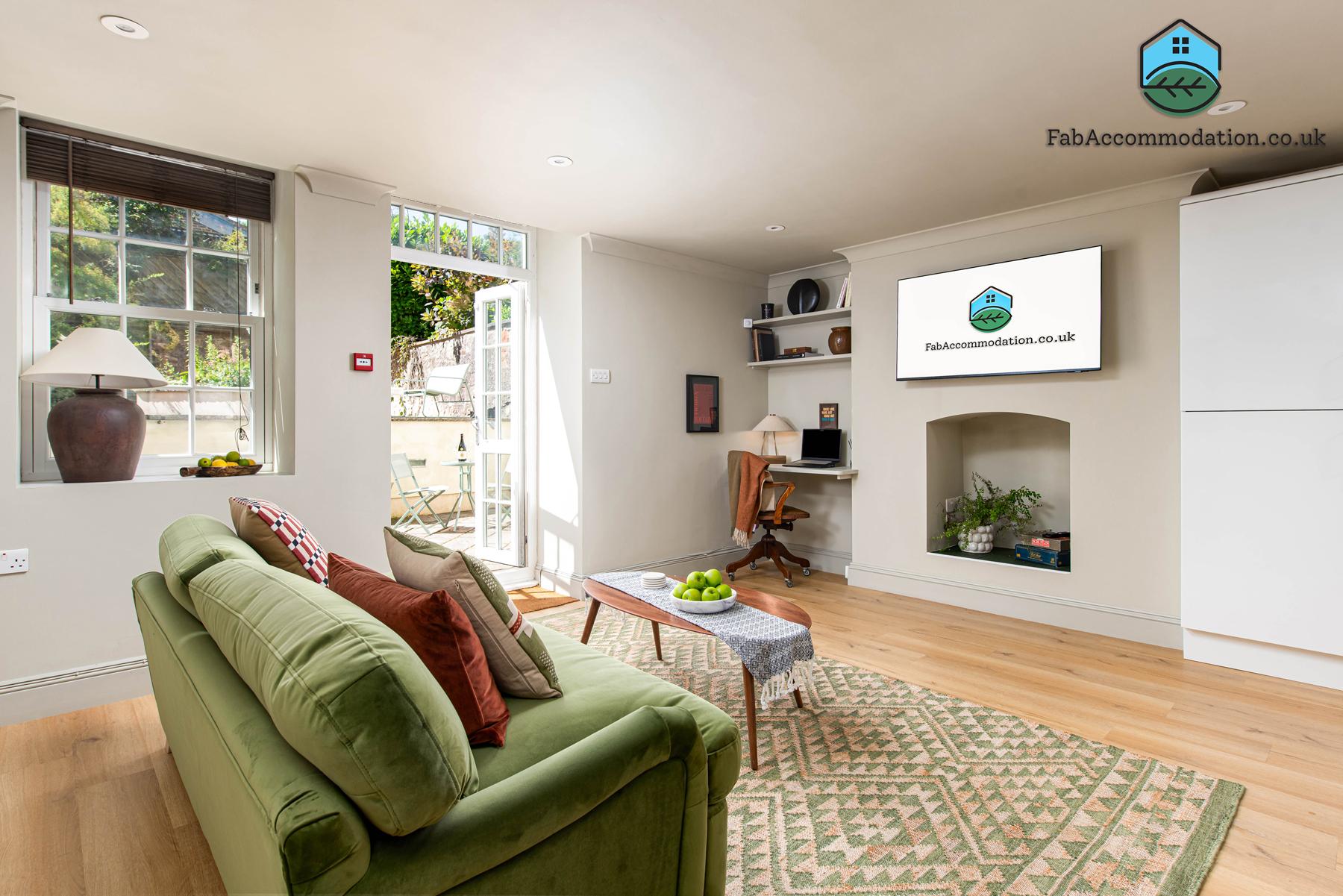Stylish Garden Flat in Redland-Parking for £5/day1