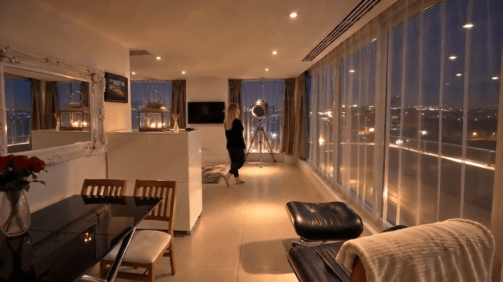 2 Bedroom Duplex Penthouse in LVP City Centre2